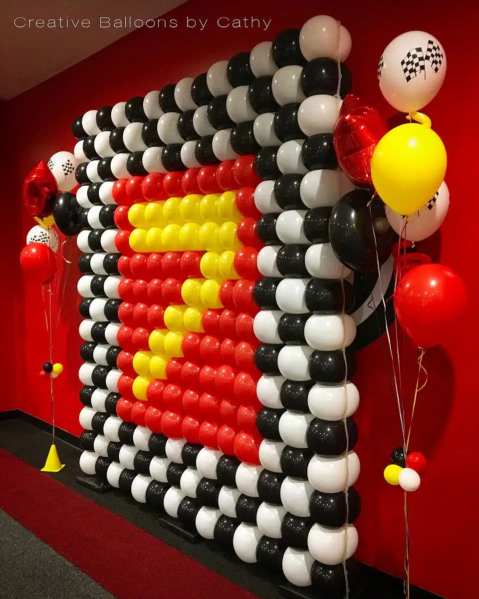 ballons cars decor