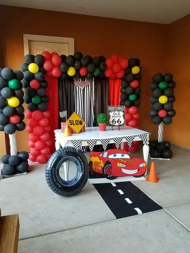 ballons birthday theme care